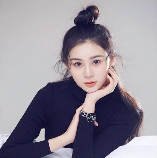 张颖颖爆料家境视频大全,揭秘明星背后的真实生活  第1张